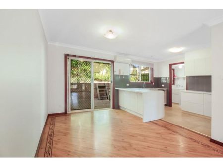 11 / 41-43 Robertson Street, Coniston, NSW 2500 - Photo 2