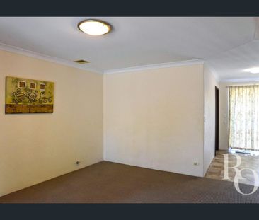 Lock & Leave- Great Location - Viewing Monday 12th October 2026 at ... - Photo 1
