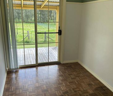 SEMI RURAL 2 BEDROOM COTTAGE! - Photo 2