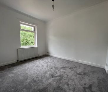 Highfield Park - Photo 3