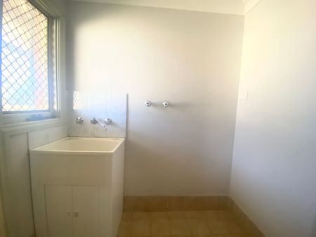 Convenient Living in the Heart of Canley Heights - Photo 4