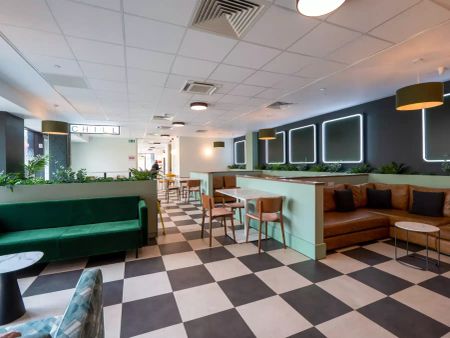 Gold Ensuite - Photo 5