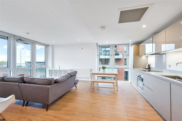 2 bedroom apartment to rent - Photo 1