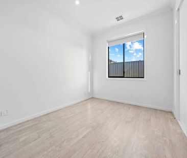 Modern 4 Bedroom Family Home for Rent in Winter Valley | Ducted Hea... - Photo 3