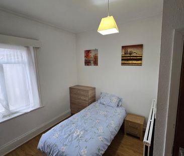 Room in a Shared House, Hornsey Park Road, N8 - Photo 3