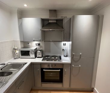 Argyle Street, Anderston, Glasgow - Photo 6