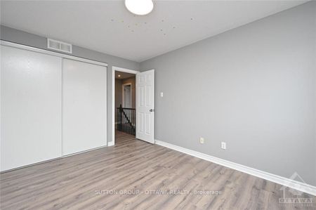 For Lease - 635 Clearbrook Drive, Barrhaven, Ontario - Photo 5