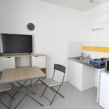 Location Appartement 1 pièce 21m² CHOLET 49300 - Photo 4