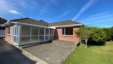 HOON HAY - THREE BEDROOM FAMILY HOME ON LARGE SECTION - Photo 5