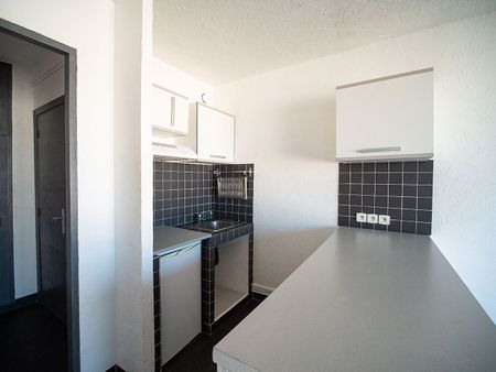 Appartement Cannes 1 pièce(s) 26.60 m2 - Photo 2