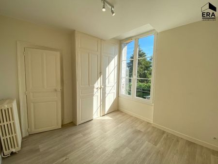 APPARTEMENT T2 A LOUER - BLOIS - QUARTIER VIENNE, 1 CHB, PARKING PRIVATIF ET CAVE - Photo 2