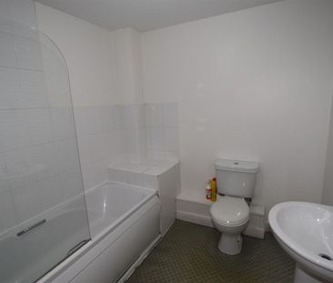 The Gallery, Moss Lane East, M14 - Photo 6