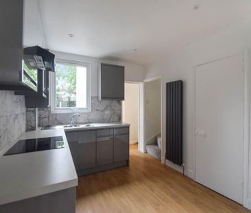 3 bedroom house to rent - Photo 2