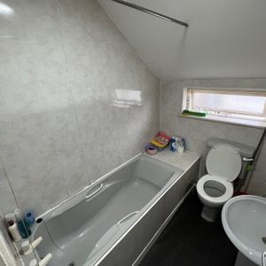 Claude Road, CARDIFF - Photo 2