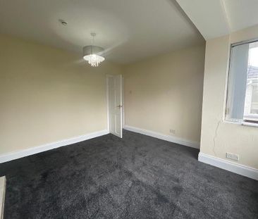 11 Hoylake Park, Belfast, BT14 6PR - Photo 4