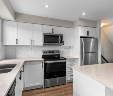 For Lease - 235 Chapel Hill Drive Unit# 23, Kitchener, Ontario - Photo 1