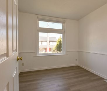 For Lease - 103 Mulcaster Street Unit# 1, Barrie, Ontario - Photo 3