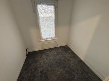 Edinburgh Street, Swindon - Photo 3