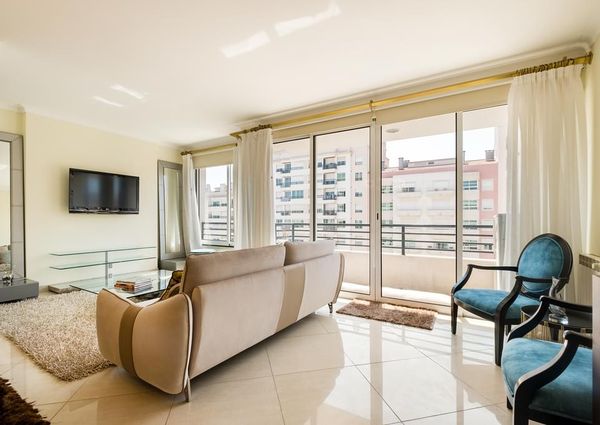 3 Bedroom Apartment with a view, Telheiras, Lisboa