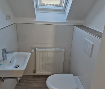 Hochwertige Vierzimmer Wohnung mit Loggia in Hückeswagen - Photo 3