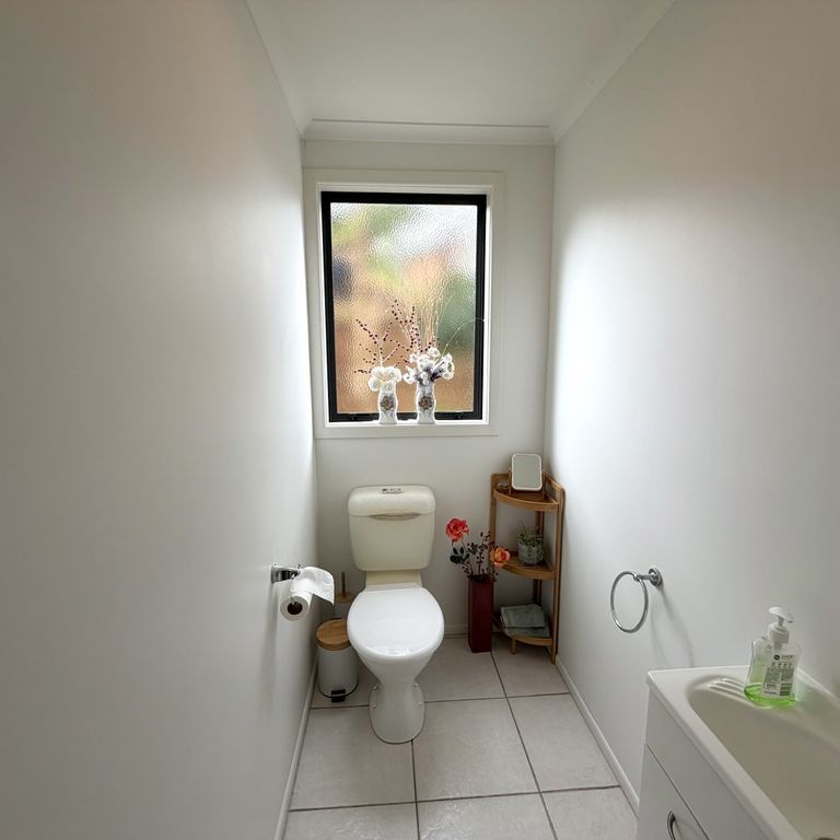 Clendon Park - Photo 1