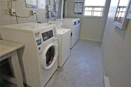 Craigton Apartments 2 - Photo 3