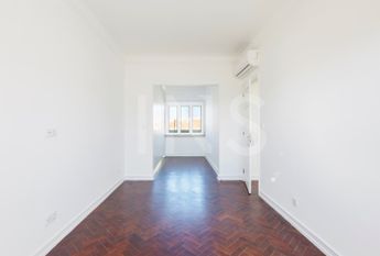 Apartamento T3 em Lisboa