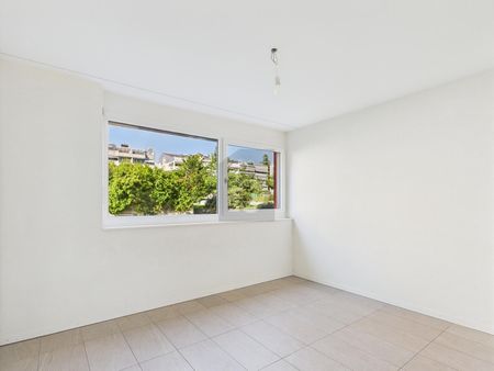 ENSOLEILLÉ AVEC TERRASSE - Photo 4