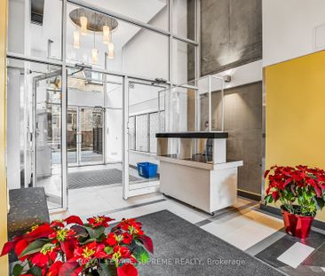 King West Village Lofts - Photo 3