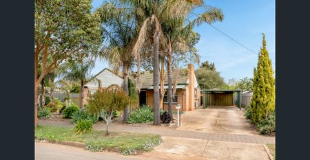 Renovated 3 bedroom home - Photo 5