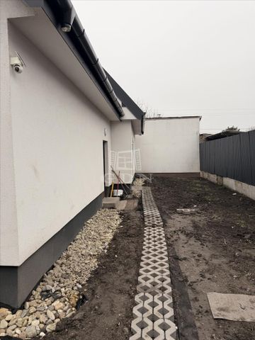 Kiadó felújított lakás - Dunaharaszti - Photo 5