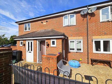 1 bedroom terraced house to rent - Photo 4