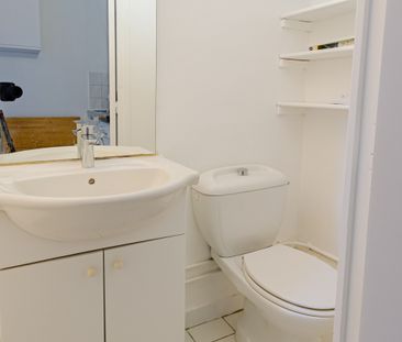 Studio rénové à louer Neuilly-sur-Seine 92200 - Photo 6