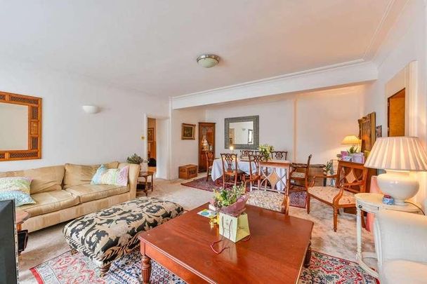 Prince Albert Road, St John's Wood, NW8 - Photo 1