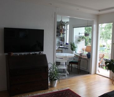 Olshammarsgatan, Bandhagen - Photo 4