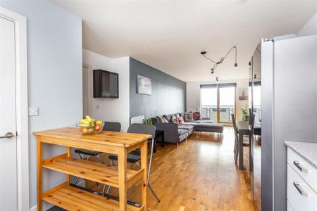 2 bedroom flat to rent - Photo 3