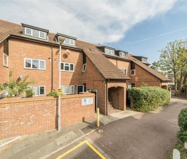 2 bedroom maisonette to rent - Photo 5