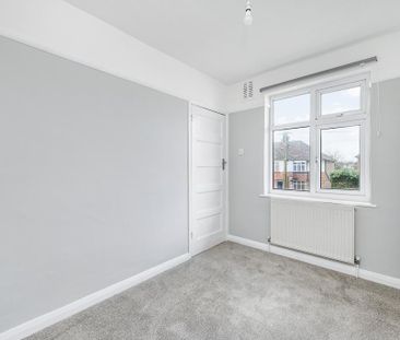 2 bedroom maisonette to rent - Photo 4