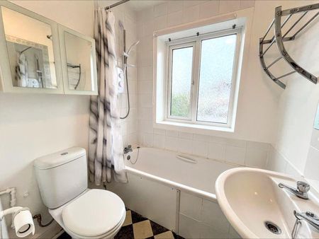 1 bedroom maisonette to rent - Photo 4