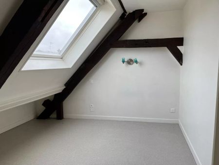 Appartement en duplex 3 pièces à louer au coeur de Saint Quentin 02100. - Photo 5