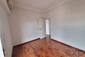 Apartamento T3 em Lisboa