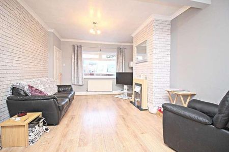 Glenroy Gardens, Chester Le Street, DH2 - Photo 2