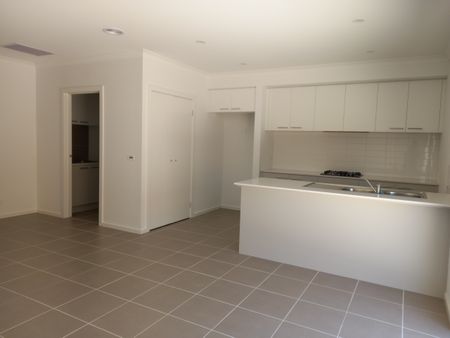 Ready To Move In! - Photo 4