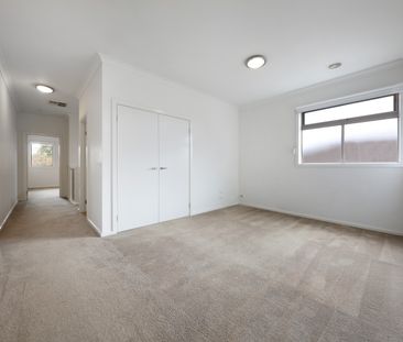105A Victor Road, Bentleigh East VIC 3165 - Townhouse For Rent | Do... - Photo 6