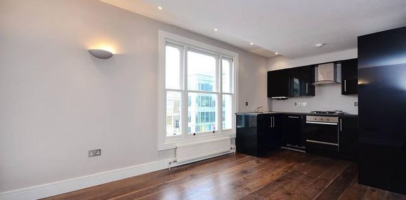 1 bedroom flat to rent - Photo 2