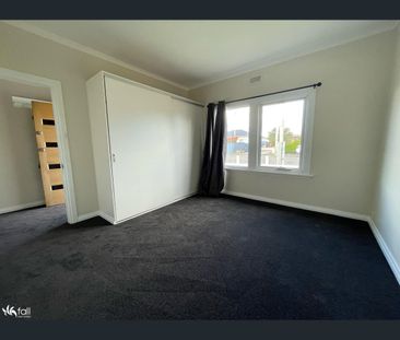 10 Elwick Road, Glenorchy, Tas 7010 - Photo 3