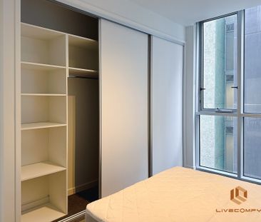 Melbourne CBD - Photo 2