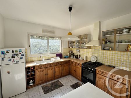 Location Maison 6 pièces 166m² MARSEILLE 12ème - Photo 5