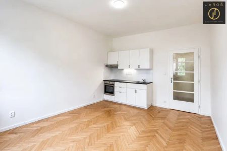 Pronájem byt 1kk, 26 m - Fotografie 3