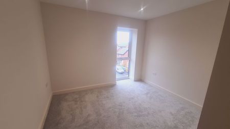 3 Waterhouse Way Hampton Gardens, Peterborough - Photo 4